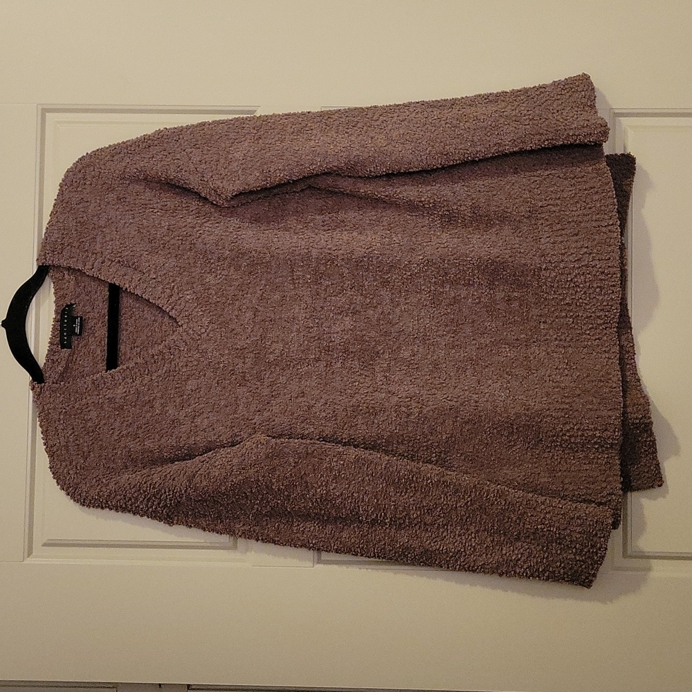 Teddy Fuzzy V-Neck Pullover